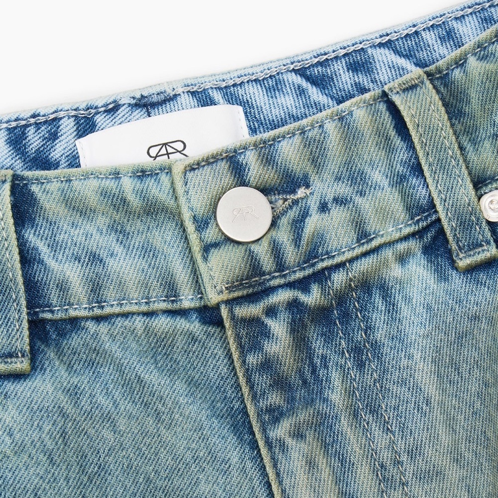 NWT RtA Wide-Leg Cargo Jeans Sz 27 - Picture 6 of 16
